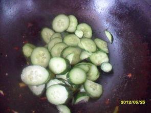 宁夏吃瓜视频大全,吃瓜视频大全，带你领略塞上江南的味蕾盛宴