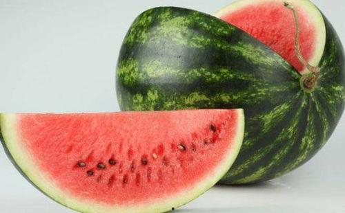 梦见吃西瓜分瓜,揭秘吃西瓜分瓜的寓意与象征  第2张